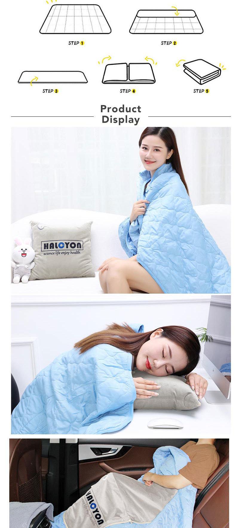 Hezheng OEM Logo Custom Printing Travel Use Animal Printing Pillow Blanket 2 in 1 Massage