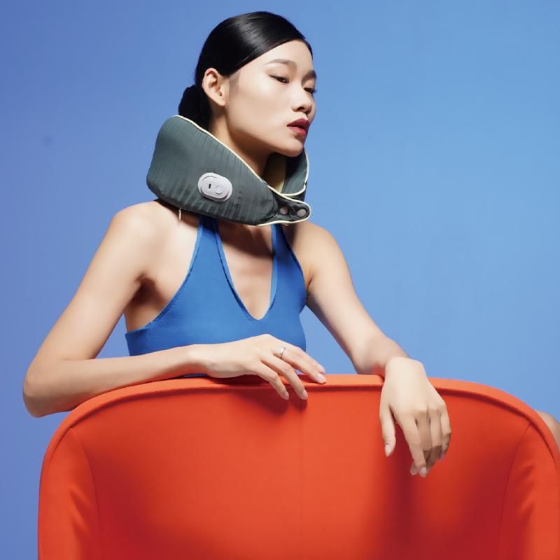 2022 New Style Cordless Kneading Shiatsu U Shape Shiatsu Neck Travelling Massage Pillow