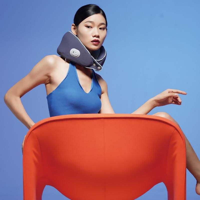 2022 New Style Cordless Kneading Shiatsu U Shape Shiatsu Neck Travelling Massage Pillow