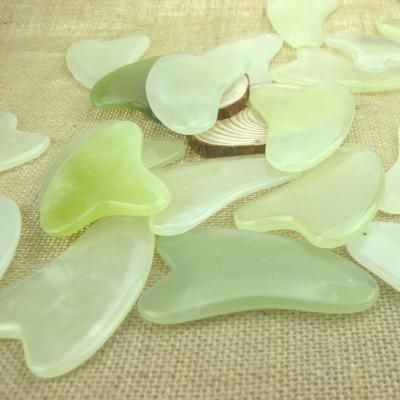 Custom Logo Natural Rose Quartz Gua Sha Board Massage Stone